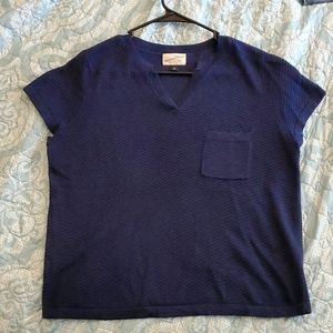 Universal Thread Women's Knit V-Neck Textured Top w/Breast Pocket, size M, Navy